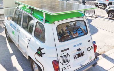 ¿Un R4 eléctrico con techo solar? La reconversión más alucinante que verás hoy